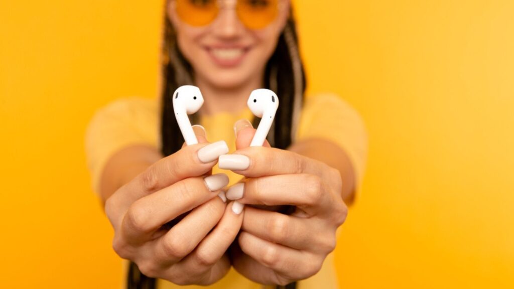 music airpods headphones woman